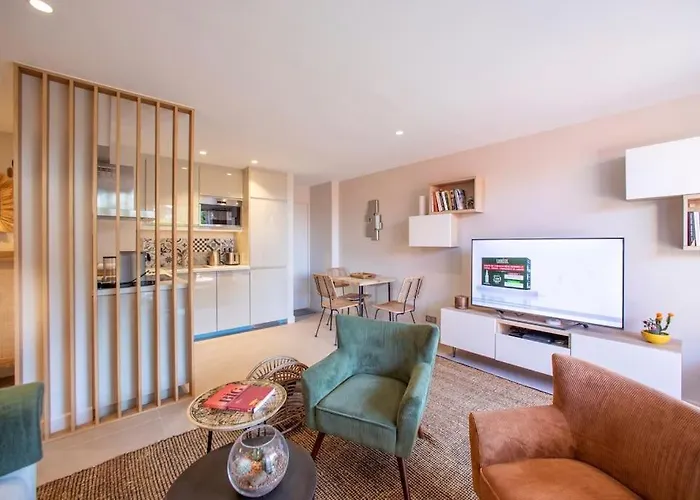 Appartement Entierement Renove Avec Terrasse